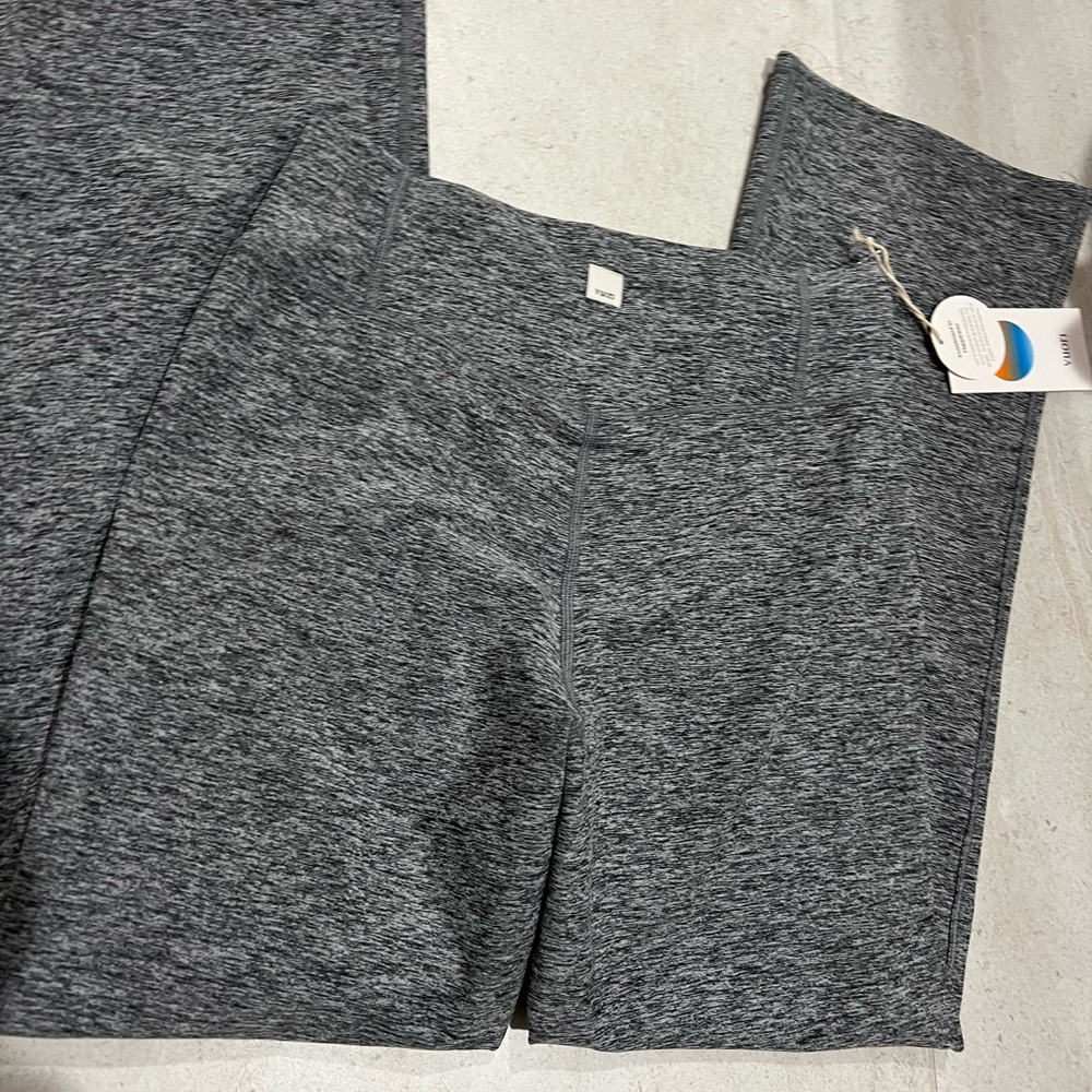 Vuori mid rise legging - Picture 13 of 13